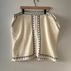 Anthropologie tweed-look skirt with bohemian embroidery size 2x